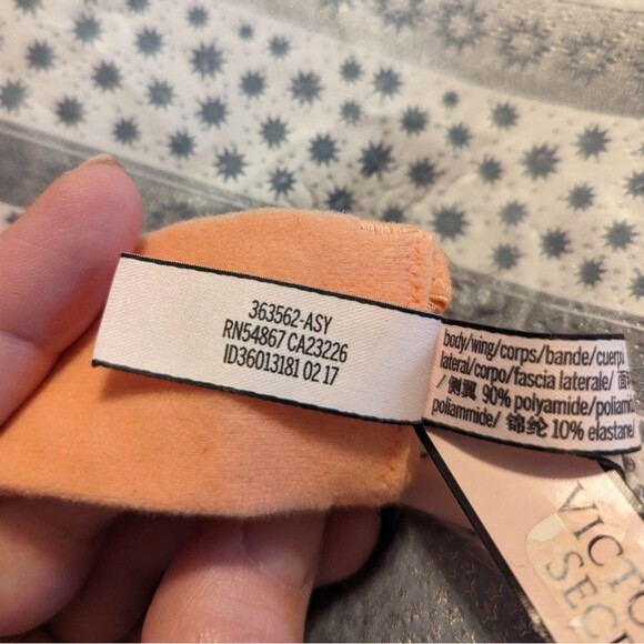 Victoria’s Secret NWT strapless bralette peach Sz S - Picture 6 of 9